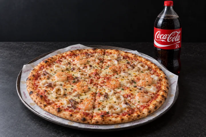 Andalus large seafood pizza